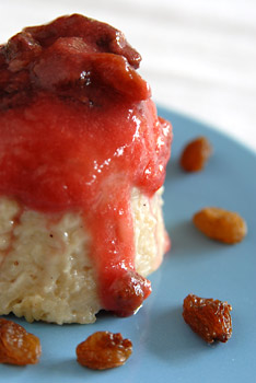 Rice pudding with rhubarb raisin sauce