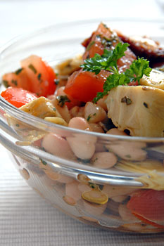 White Bean Salad with Tomatoes and Artichokes