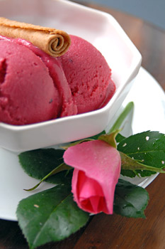 Raspberries In Love Ice Cream