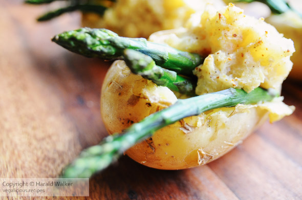 Stuffed Potatoes with Asparagus