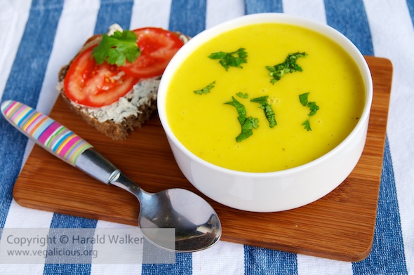 Spicy Yellow Bell Pepper Soup