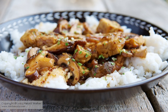 Tempeh in Hearty Mushroom-Lager Sauce