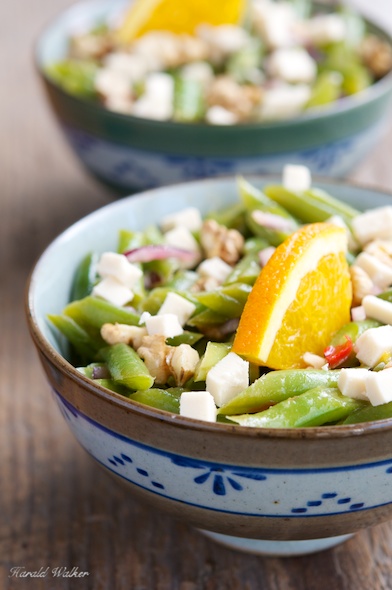 Green Bean and Walnut Salad with Soy Cheese Pieces