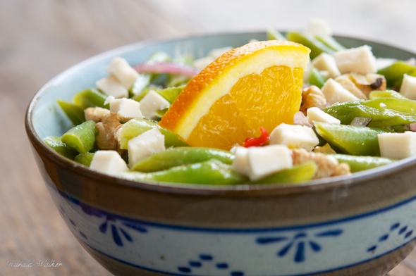 Green Bean and Walnut Salad with Soy Cheese Pieces