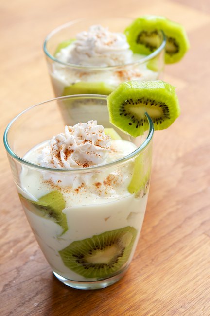 Refreshing Yogurt with Pineapple and Kiwi