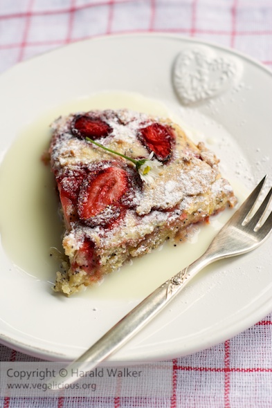 Strawberry Lemon Poppyseed Scones