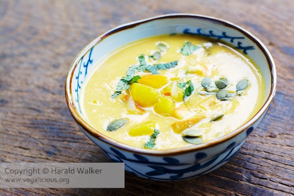 Thai Curry Pumpkin Soup